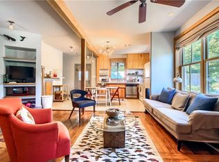 2001 E 11th St, Austin, TX 78702