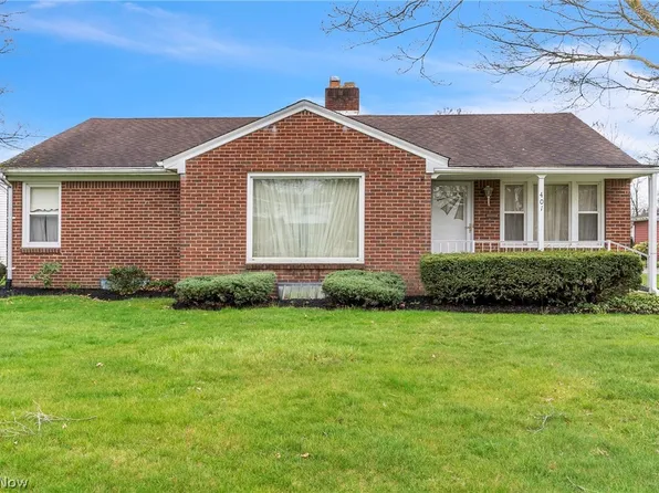 401 Mansell Dr, Youngstown, OH 44505