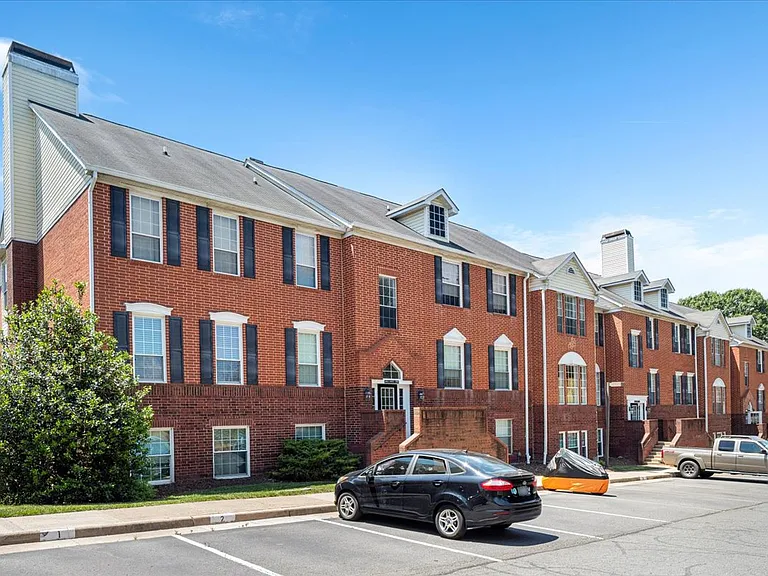 664 Gateway Dr SE #302 — Photo 27