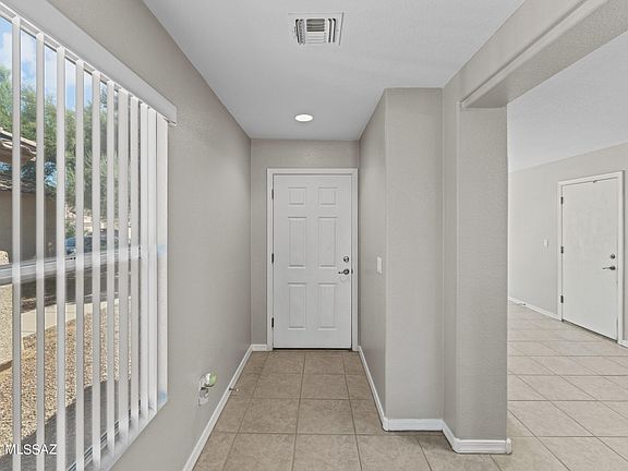3rd image of 14578 S Camino Vendaval