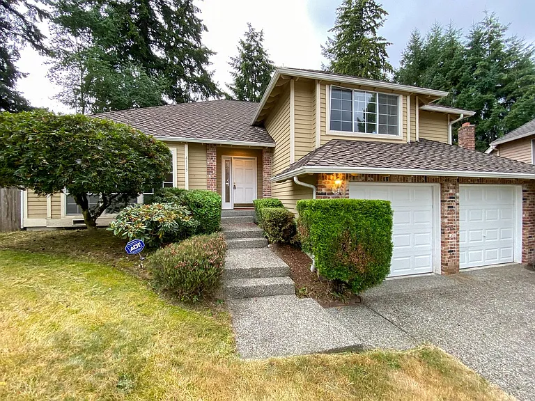 4113 238th Ct SE — Photo 1