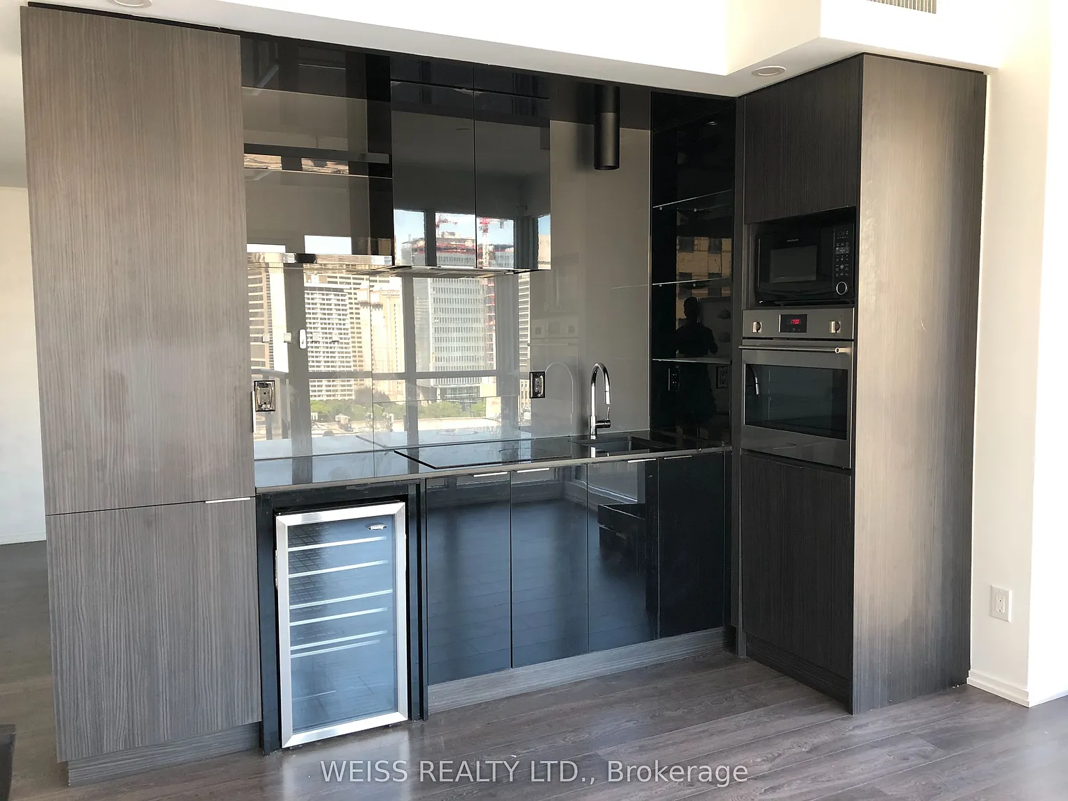 2 bed, $3,100 — Photo 3