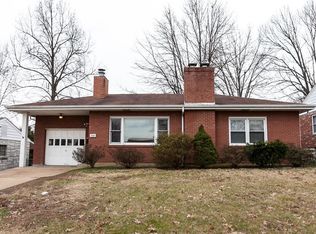 9230 Alpine Dr, Saint Louis, MO