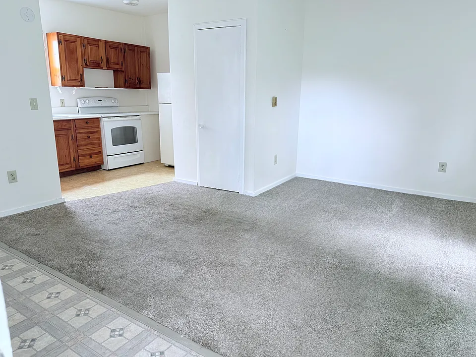 22 Maple Ln #3
