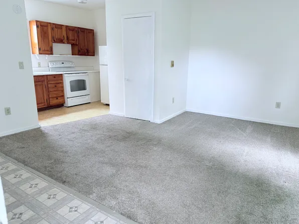 22 Maple Ln #3, Dover Plains, NY 12522