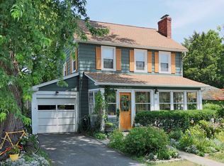 19 Prince St, Red Hook, NY 12571
