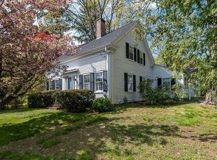 14 Cherry St, Wenham, MA 01984