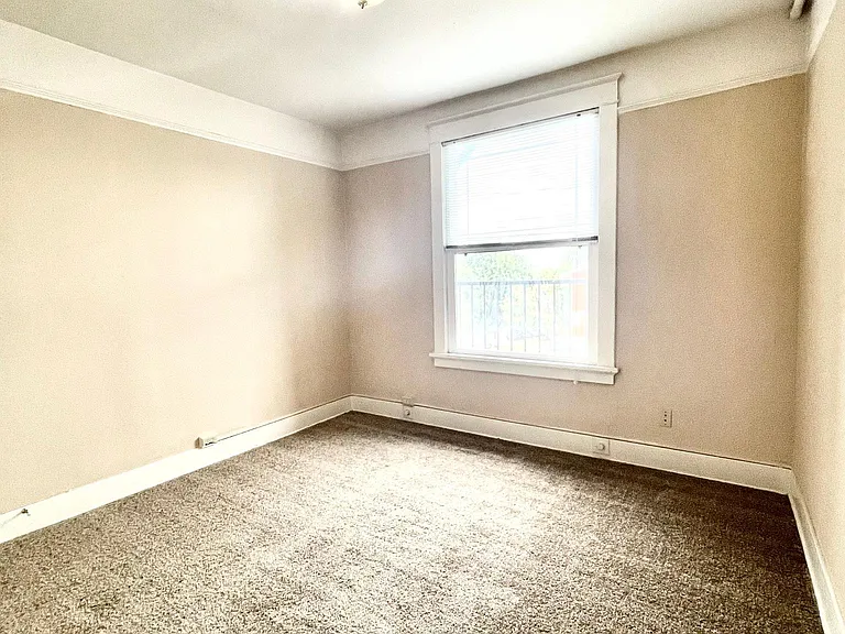 816 S 8th St #104 — Photo 14