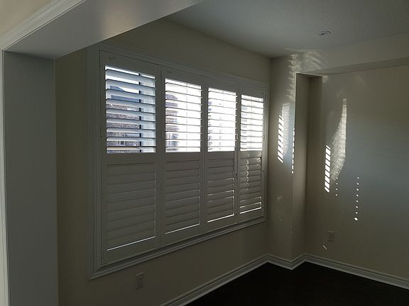 5th image of 1069 Upper Thames Dr
