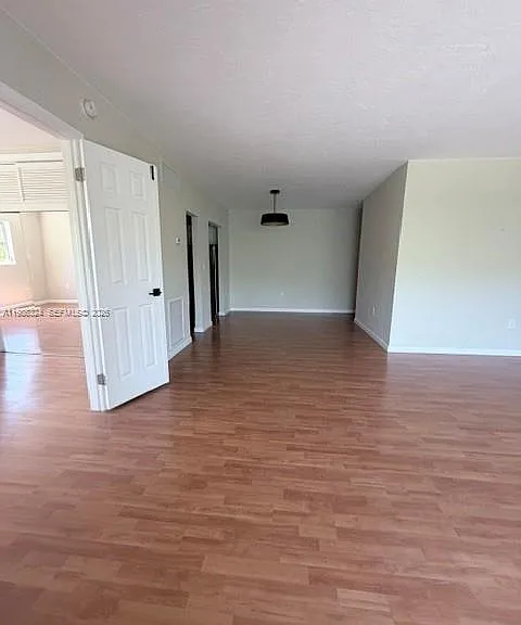 2640 NE 135th St #317 — Photo 8