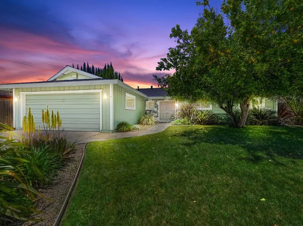 6758 Park Riviera Way, Sacramento, CA 95831