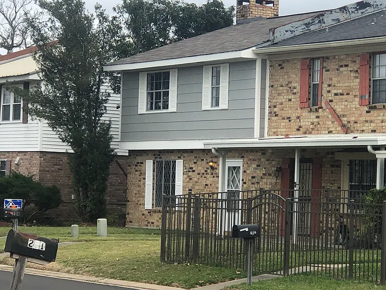 Bell Downs Dr — Photo 2