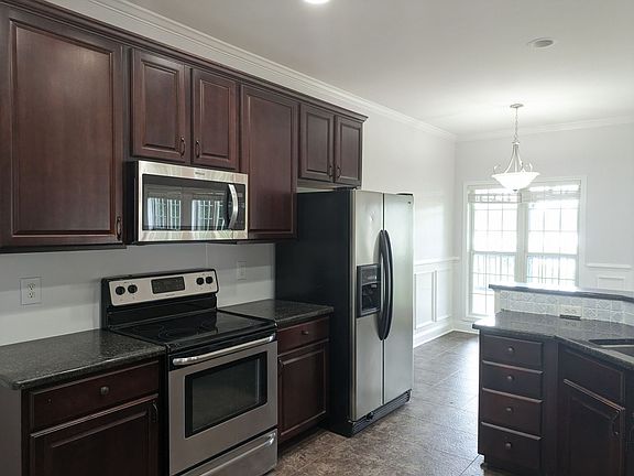 5th image of 254 Chandeleur Dr