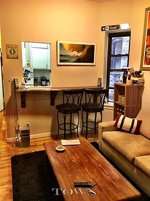 Rented by Town Residential | media 15