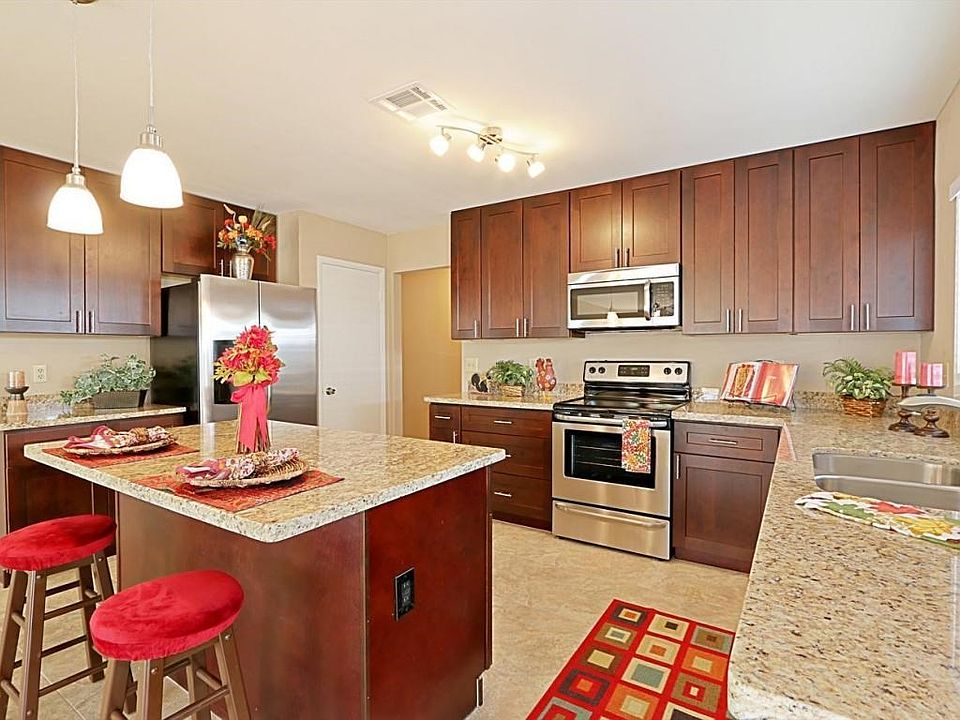 Kitchen 4
