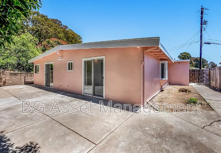 1588 Ridgecrest Rd — Photo 19