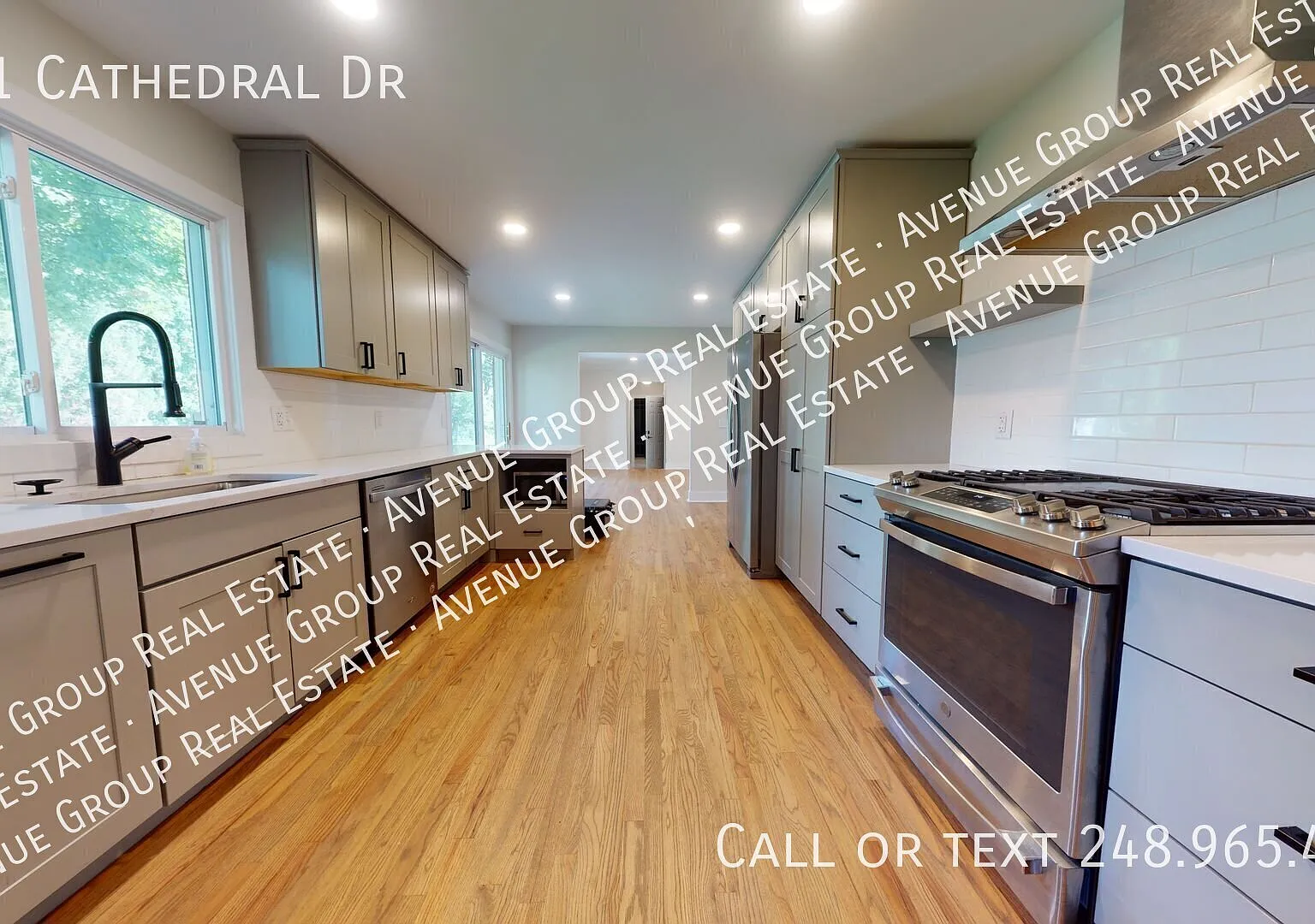 4 bed, 3.5 bath, 2834 sqft, $4,500 — Photo 2