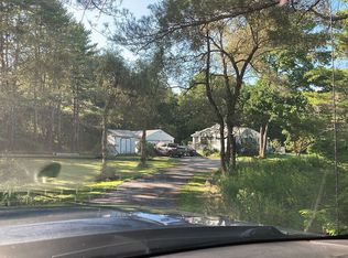 11 Storage Ln, Boothbay, ME 04537