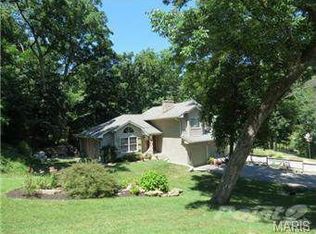 120 Park Lawn Ests, Fenton, MO 63026