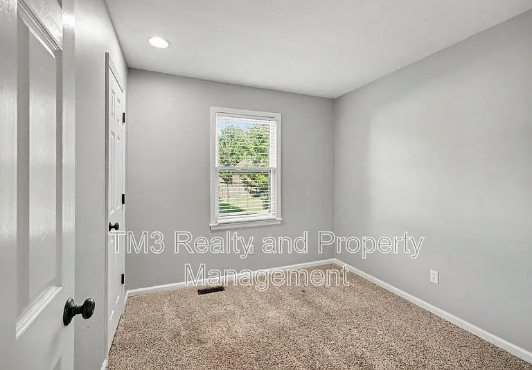 15213 S Seminole Dr — Photo 16