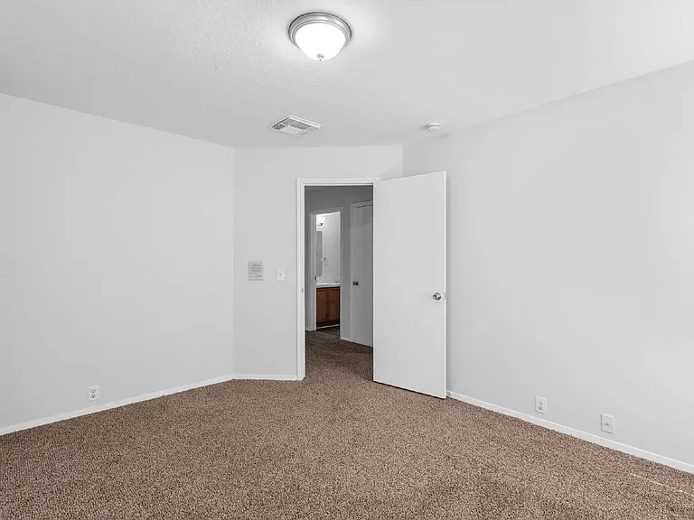 3311 Jib Ct — Photo 11