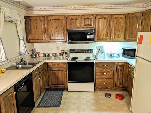 4th image of 7051 Stinger Pl