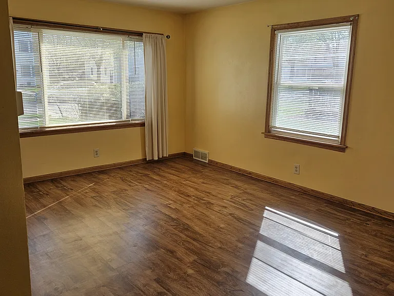 4610 W Tripoli Ave — Photo 1