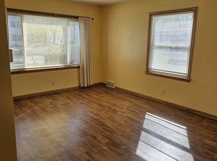 4610 W Tripoli Ave, Milwaukee, WI 53220