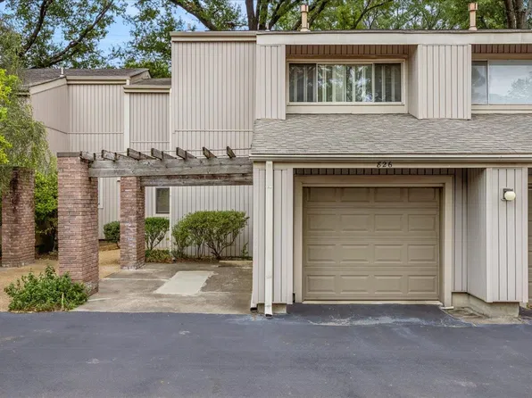 826 Thistledown Dr, Memphis, TN 38117