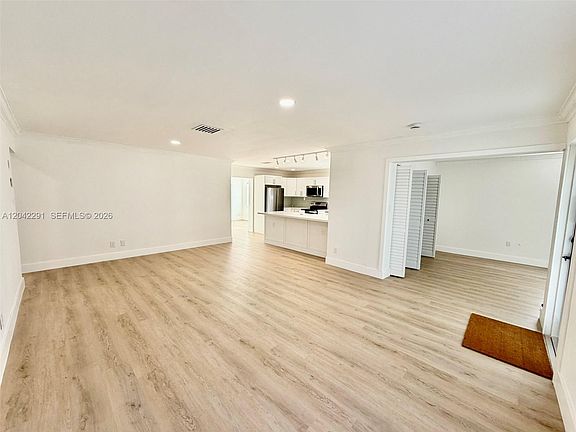 5th image of 9602 NW 80th Pl