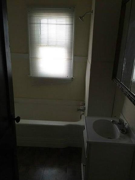 1st image of 34 N Euclid Ave