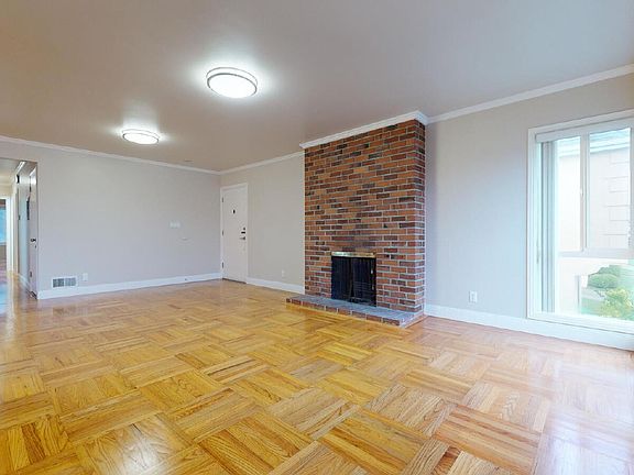 3rd image of 31 Crestline Ave