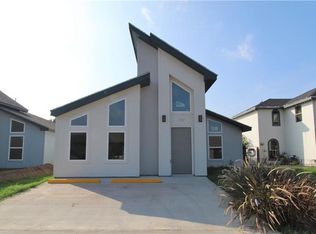 1905 Lake Point Dr, Mission, TX 78572