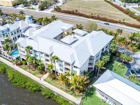 975 NW Flagler Avenue #302, Stuart, FL 34994