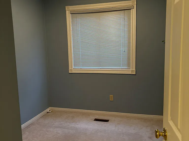 26 Moss Blvd #37 — Photo 9