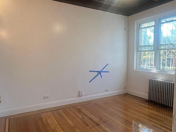 5th image of 2446 Yates Ave