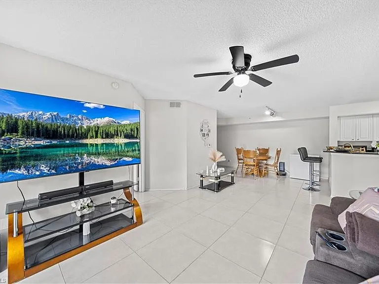 8235 Ibis Club Dr #309 — Photo 13