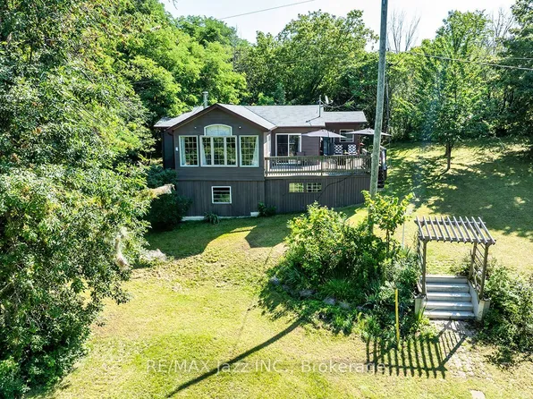 50 Long Is, Otonabee South Monaghan, ON K0L 1B0
