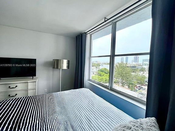 5th image of 899 West Ave APT 9E