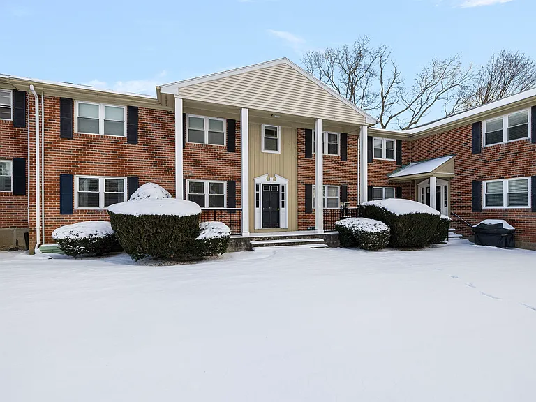 70 Carroll Ave #1009 — Photo 22