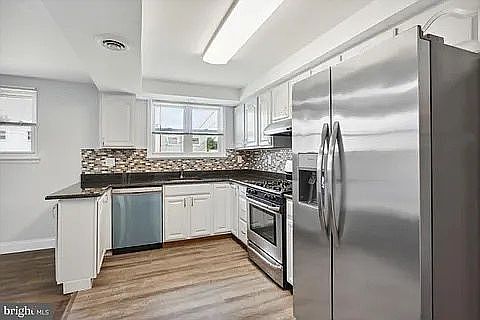 1st image of 3545 Fitler St