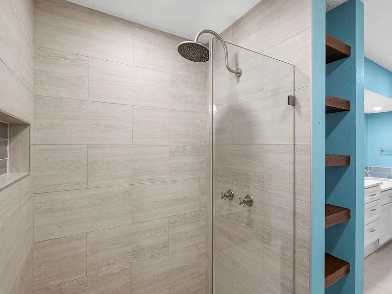 3174 La Quinta Dr — Photo 25