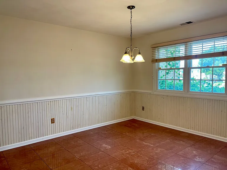 2402 Whaler Ct — Photo 5