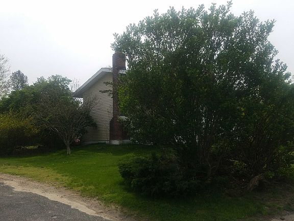 2nd image of 7 Buckskin Ln