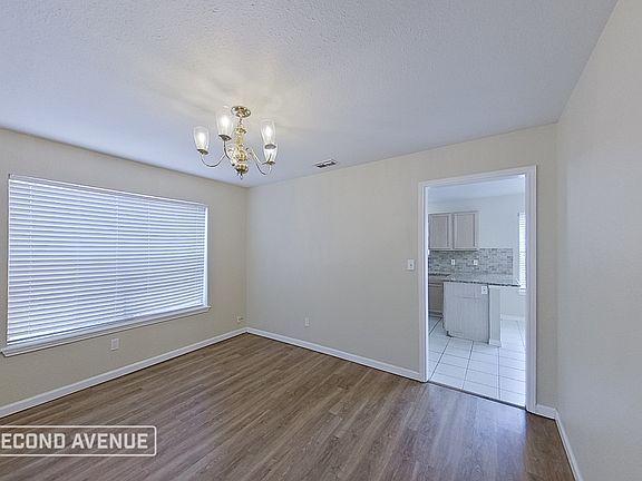 2nd image of 7803 Kingshire Dr