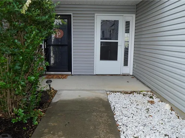 8037 N Elmwood Ave, Kansas City, MO 64119