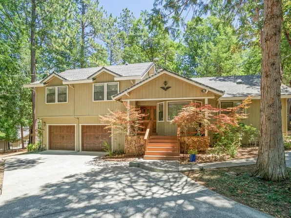 6069 Green Leaf Ln, Foresthill, CA 95631