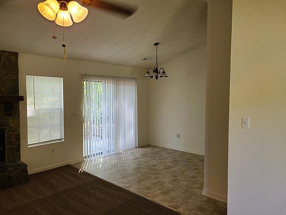 4th image of 5514 Glen Haven Dr #A