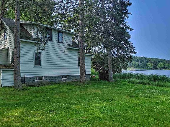 2nd image of 1128 Crystal Lake Blvd