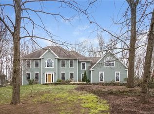 1296 Main St, Glastonbury, CT 06033